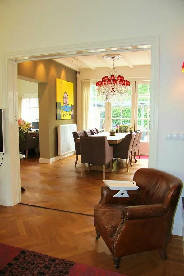 Villa Royal Zandvoort 0*,